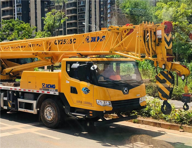 平陆县大件设备吊装租赁吊车